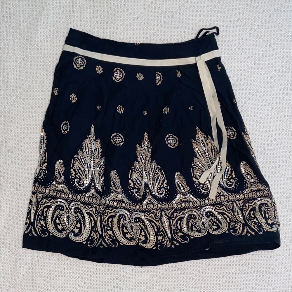 Chic Black and Gold A-Line Skirt